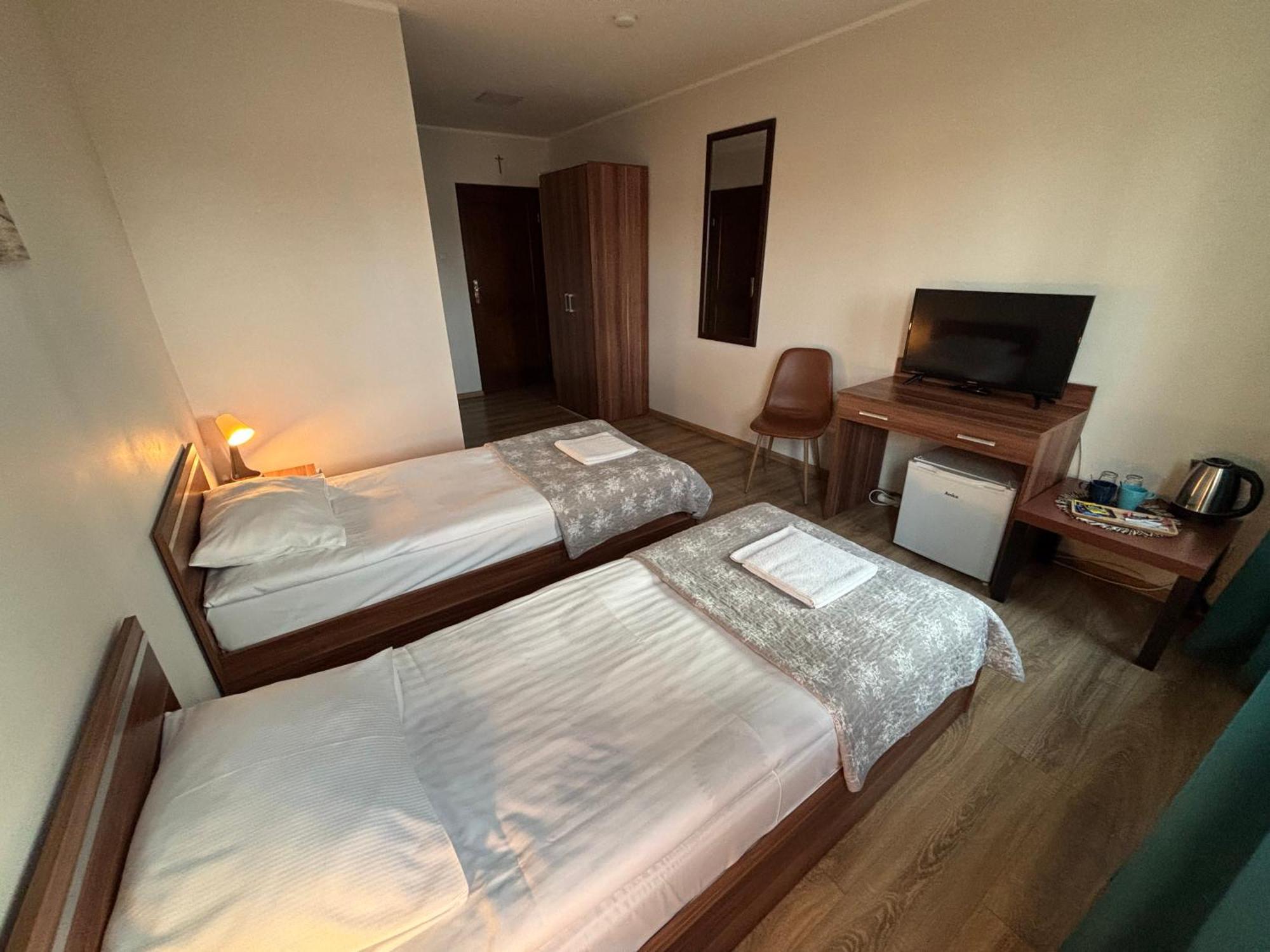 M&A Guest Rooms Łomża Exteriör bild